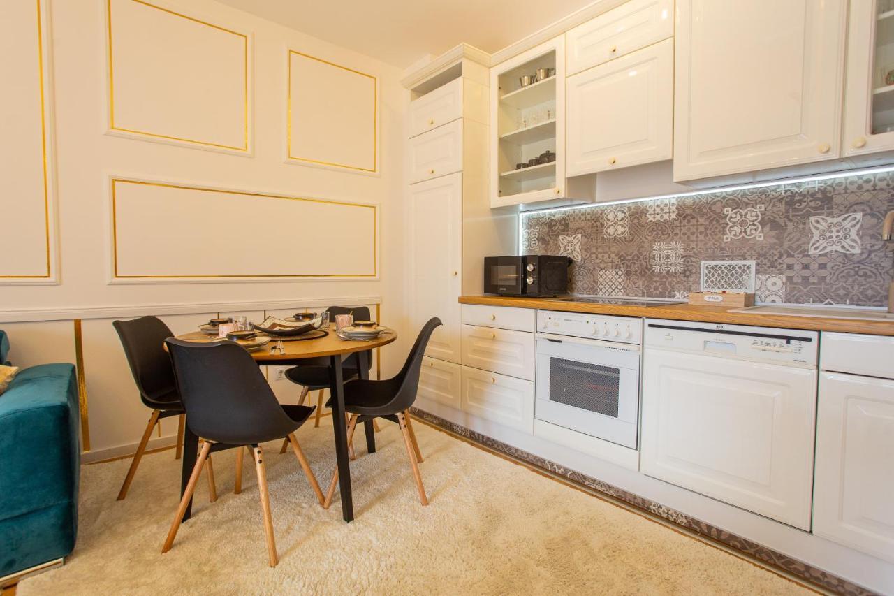 Gold Appartement Mostar Buitenkant foto