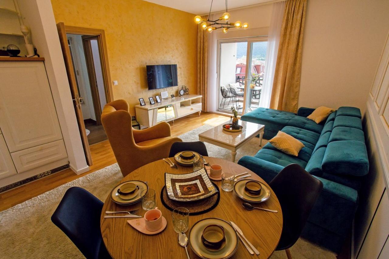 Gold Appartement Mostar Buitenkant foto